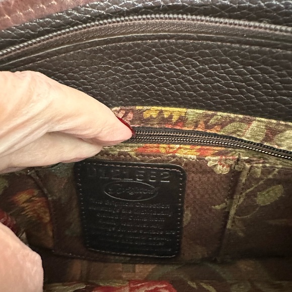 Brighton 🤎 Croc-Embossed Bag - Picture 11 of 13